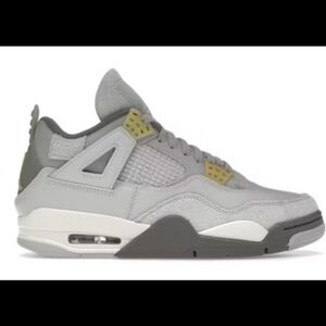 Pre-Loved // Jordan 4 Retro // Size 5 US